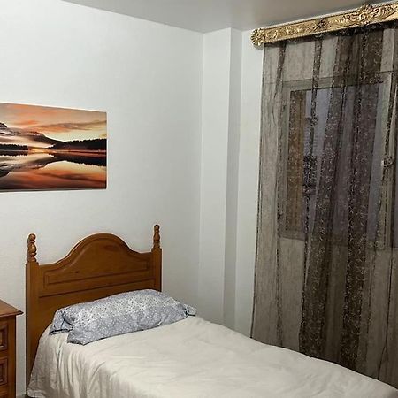 Mar Y Gibraltar: ¡Tu Refugio! Apartment La Linea de la Concepcion Luaran gambar