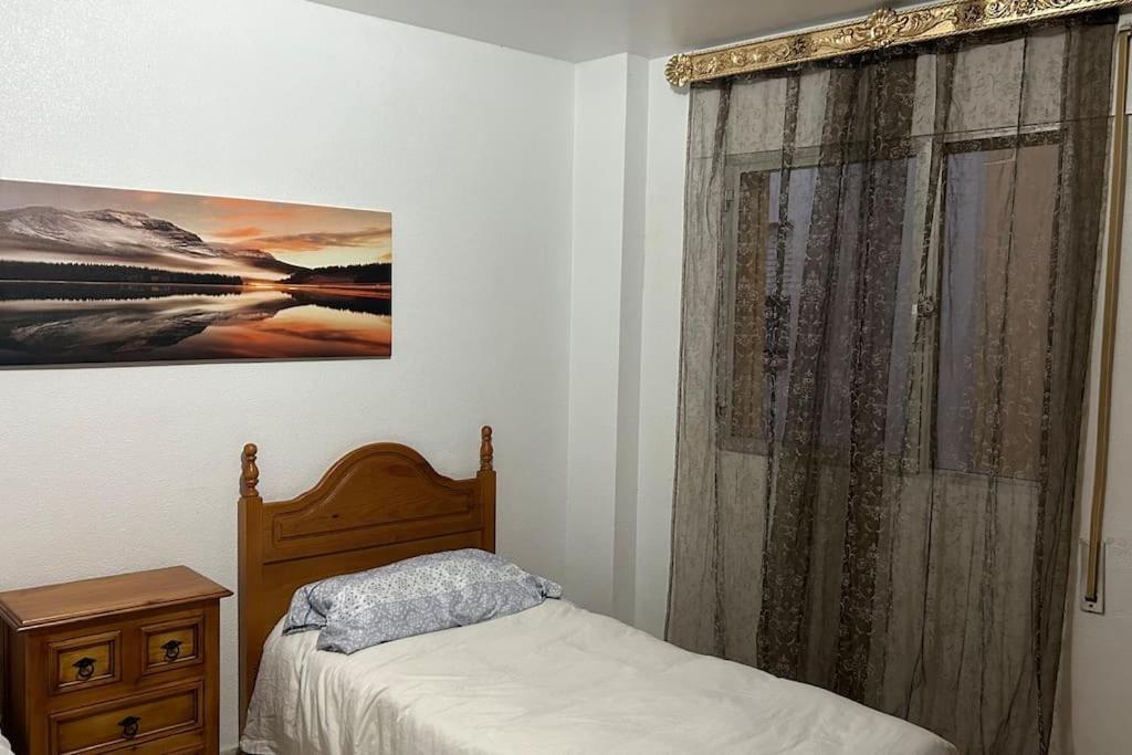 Mar Y Gibraltar: ¡Tu Refugio! Apartment La Linea de la Concepcion Luaran gambar